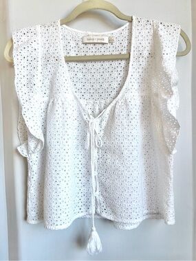 bishop + young Eyelet Flutter Sleeve Top White Button Front Closure Size Small